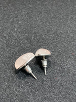 Ohrstecker aus Rosenquarz und Edelstahl